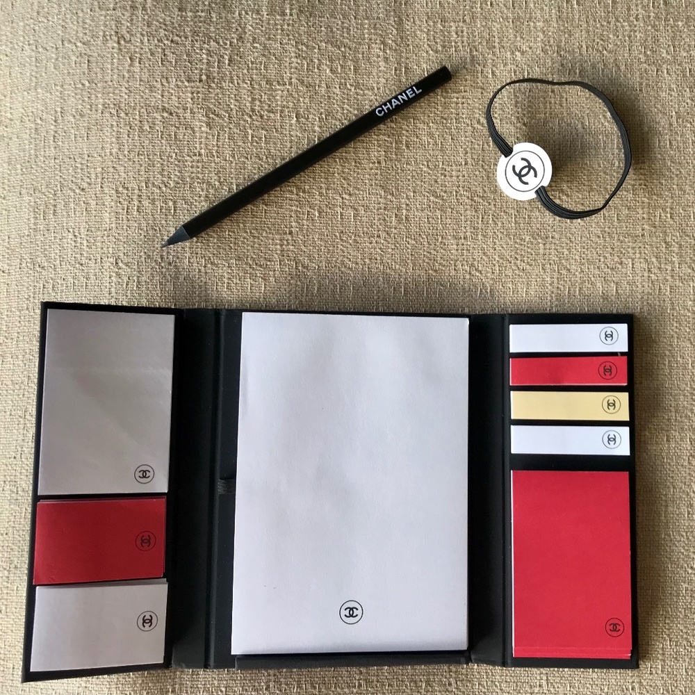 ✨CHANEL Sophisticated Stationary Set With Pencil and Sticky Note Pads